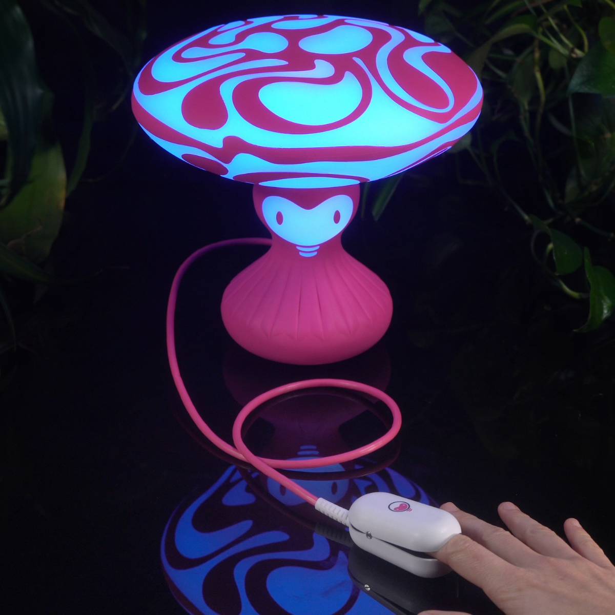 Load video: Wisdom Moon LED Lamp